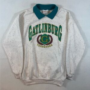 Vintage 90s Gatlinburg Tennessee crewneck sweatshirt